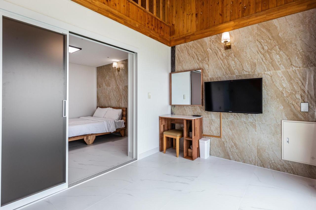 Aewol Oceanstay جيجو المظهر الخارجي الصورة